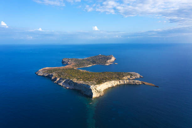 istock Aereal view of Island 1174793006