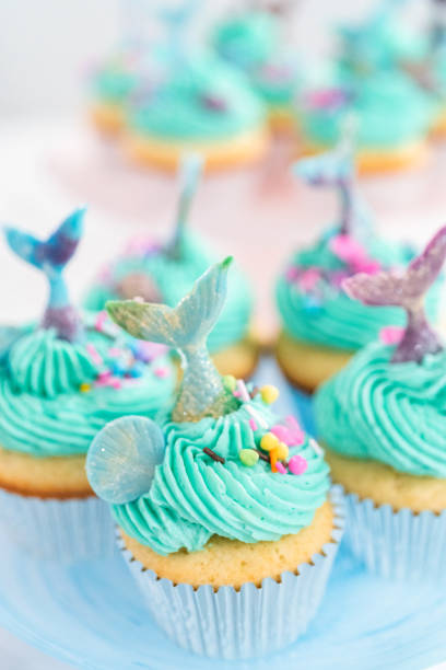 istock Gourmet mermaid cupcakes 1174805132