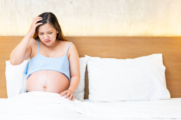 istock Upset pregnant woman 1174805348
