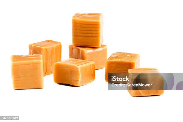 Caramels - Fotografias de stock e mais imagens de Caramelo - Caramelo, Quadrado - Formato Bidimensional, Figura para recortar