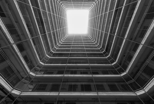 high rise residential building in hong kong - symmetry black and white architecture contemporary imagens e fotografias de stock