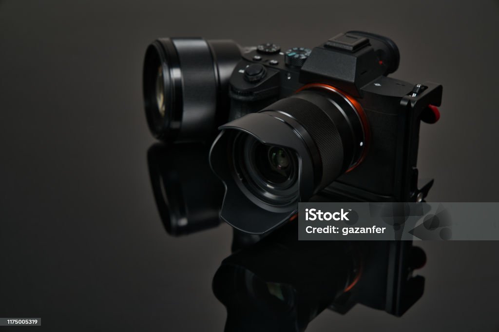 Camera Grey Reflection Mirrrorless Camera With Reflection On Black Color Background Stock ...