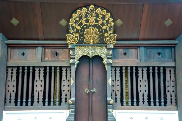 istock Wat Chedi Luang, Chiang Mai, Thailand 1175026797