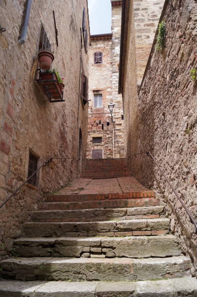 istock Typical street of Colle Val d'Elsa 1175035405