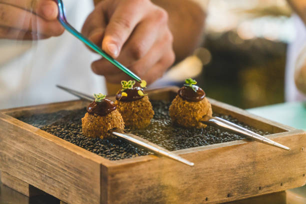 istock Last touches of chef 1175047691