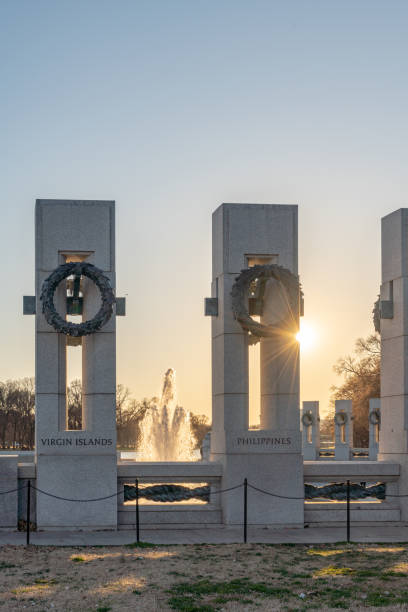 istock World War II Memorial at Sunset, Washington DC, USA 1175054598