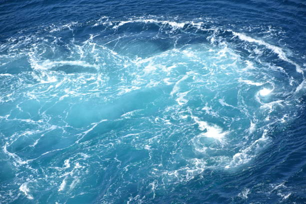 istock Cruise ship track with calm sea and clear sky 1175062693