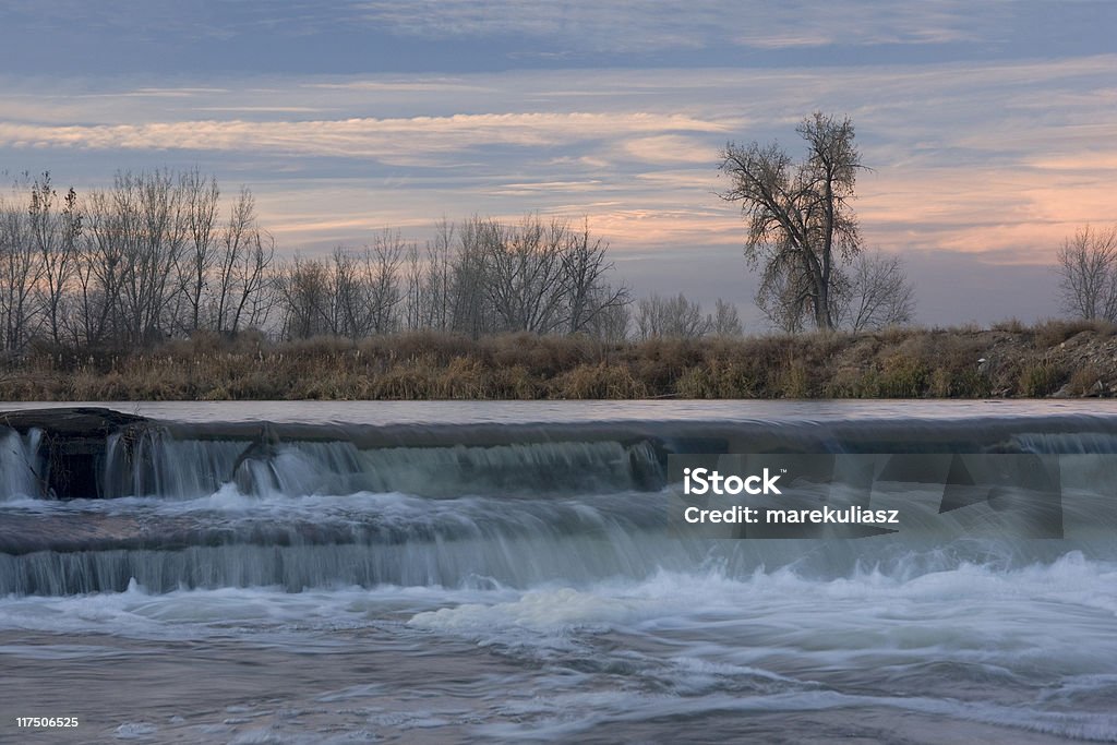 Rio pequeno desvio dam, em north eastern Colorado - Foto de stock de Colorado royalty-free