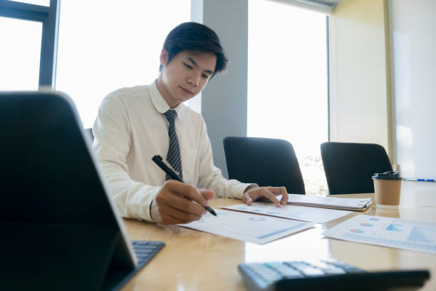 istock Businessman analyse investment marketing data. 1175083176