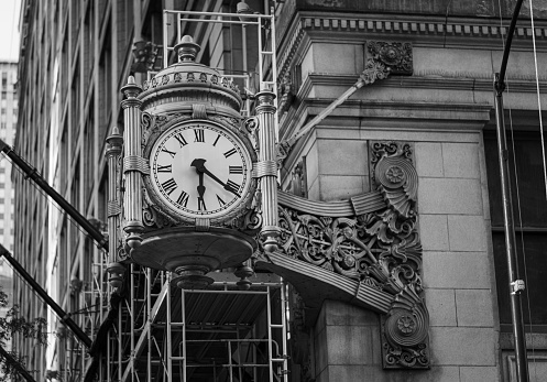 Clock in downtown Chicago.