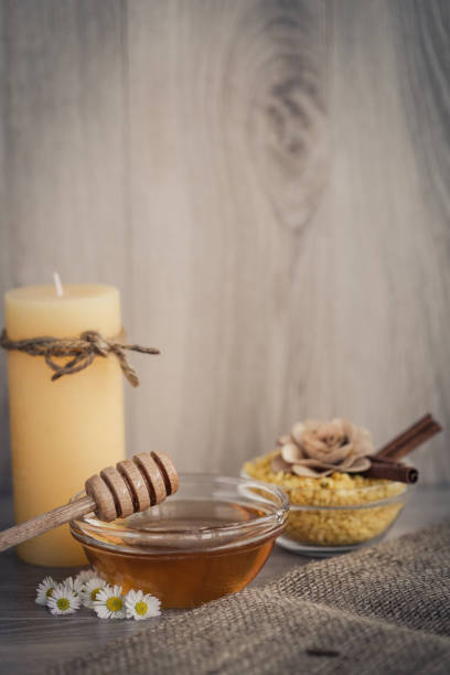 istock Little honey spa arrangement 1175090135