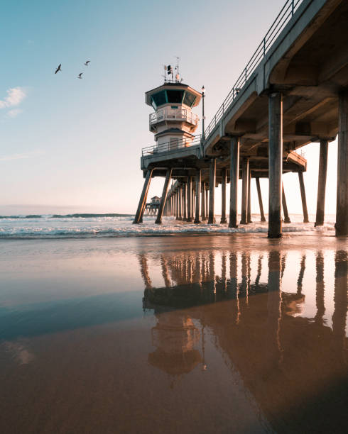 Huntington Beach Pier Beautiful sunset at the Huntington Beach pier California huntington beach california stock pictures, royalty-free photos & images