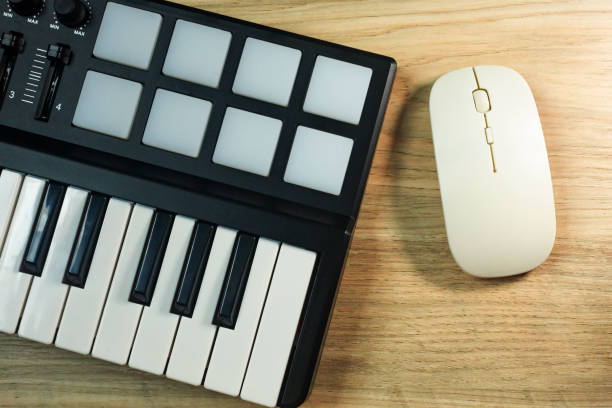 istock midi controller Sound Synthesizers device for music EDM producer. 1175152765