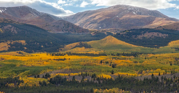 istock Colorado Landscape in Autumn 1175264739