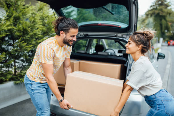 istock Young millennial couple moving 1175272970