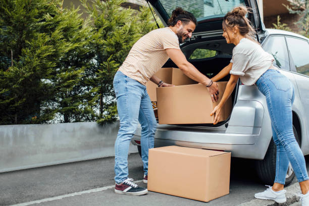 istock Young millennial couple moving 1175273019