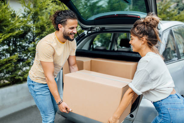 istock Young millennial couple moving 1175273730