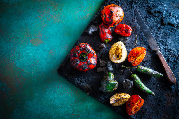 Grilled chili and otmato for ranchera hot sauce