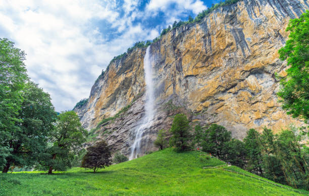 grindelwaldtal, schweiz - berne canton switzerland landscape travel stock-fotos und bilder