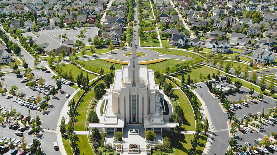 Wide angle shot of the LDS temple in South Jordan Utah.