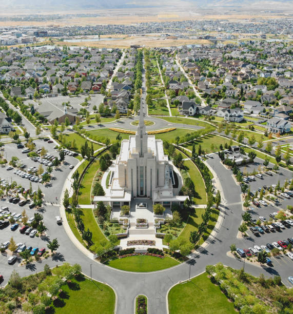 istock LDS Temple in South Jordan 1175306863