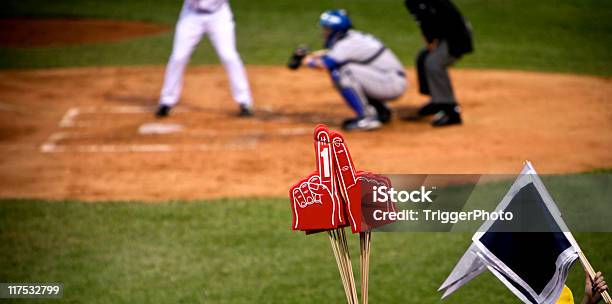 Бейсбольная Команда Номер Один Fan — стоковые фотографии и другие картинки Бейсбол - Бейсбол, Развлекательные игры, Фанат