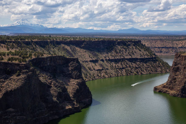 istock The Cove Palisades State Park 1175356692