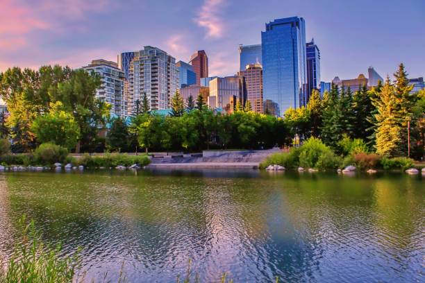 istock Vibrant Cityscape By Water 1175378298