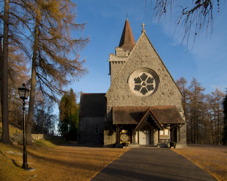 An image of St. Peters Church in Berk Hampstead, showcasing its historic architecture and the quintessential charm of English parish churches. The church, with its tall spire and classic stone construction, stands as a centerpiece in the community, reflecting the rich heritage and architectural beauty of this Hertfordshire market town.