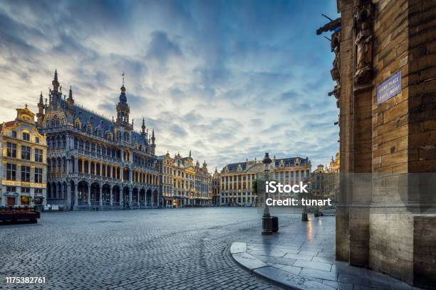 Grand Place Square In Brussels Belgium Stock Photo - Download Image Now - Brussels-Capital Region, City of Brussels, Belgium