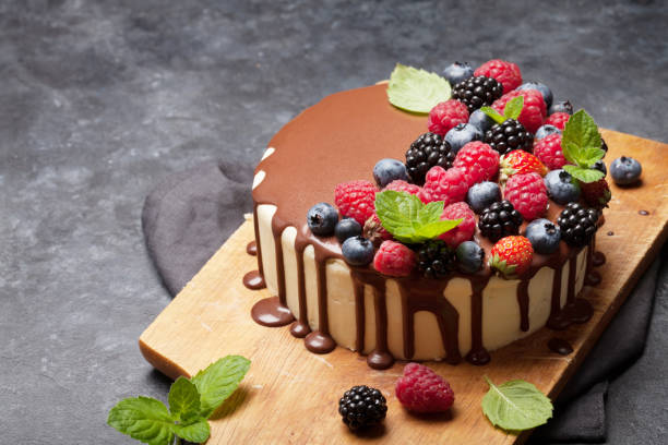 istock Cheesecake with berries and chocolate 1175412748