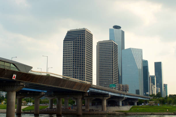 istock View to Yeoeuido buildings from the Hang river 1175446064