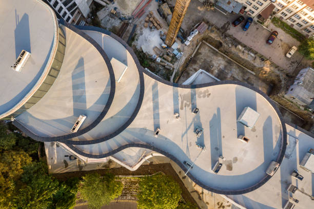 istock Top aerial view of a skyscraper under construction. 1175475787