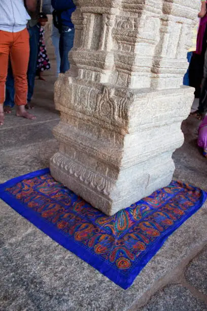 Scarf placed from corner to corner below Hanging Pillar in Veerabhadra Swamy Temple, Lepakshi, Andhra Pradesh, India