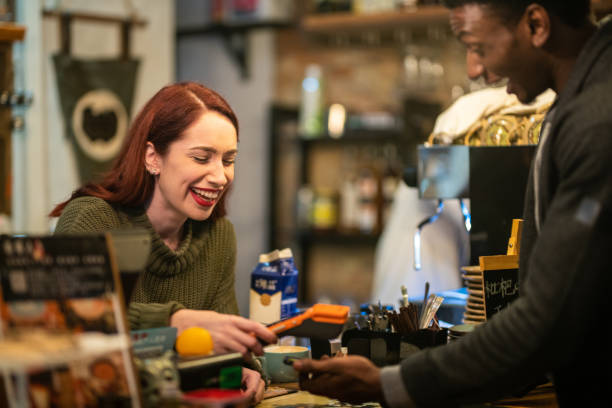 istock Contactless payment in record store 1175503914