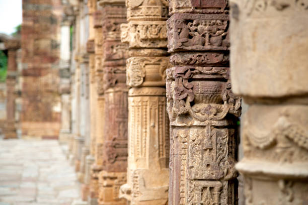 istock Carving at Qutub Minar in Delhi 1175529513