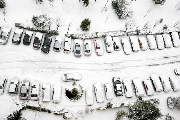 istock cars in winter 117553522