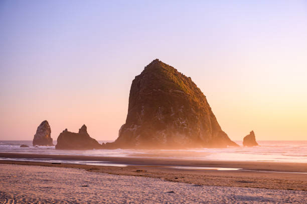 istock Sunset Landscape of Haystack Rock at Cannon Beach Oregon 1175555214