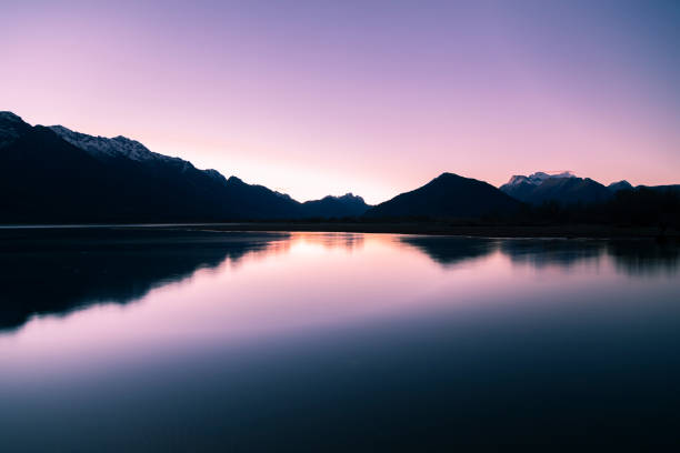 istock Lake Wakatipu Sunset 1175618094