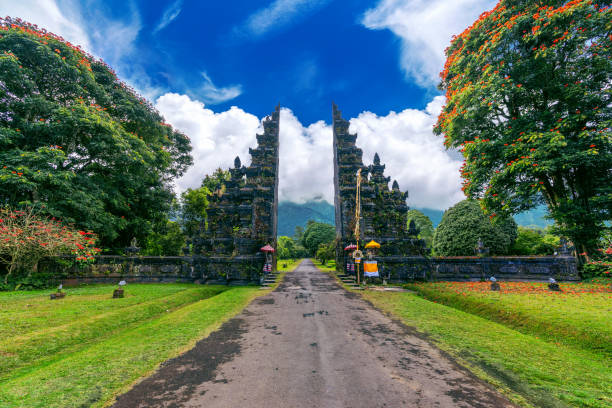 istock Big entrance gate in Bali, Indonesia. 1175670352
