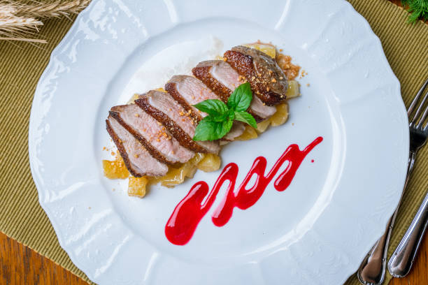 Duck breast with berry sauce