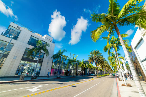 istock Rodeo Drive in Beverly Hills 1175720918