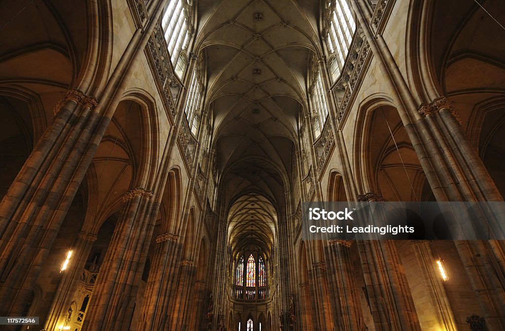 Собор Святого Вита в Праге - Стоковые фото В помещении роялти-фри