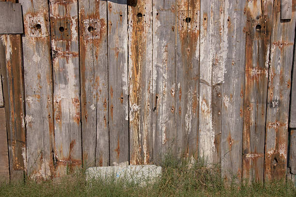 istock Old Grunge Weather Wood Wall 117578463