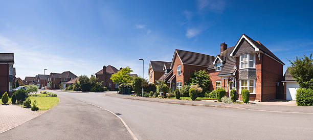 istock A suburban street scene from a pedestrians perspective 117578549