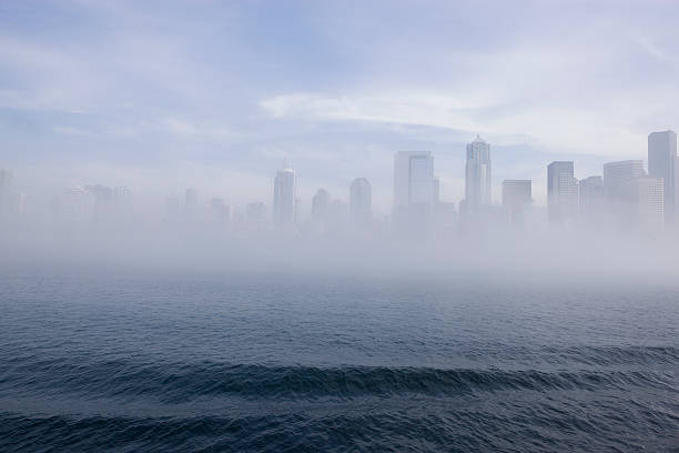 istock Seattle Waterfront in the fog 117579391