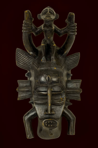 istock Senufo African Carved Mask 1175808449