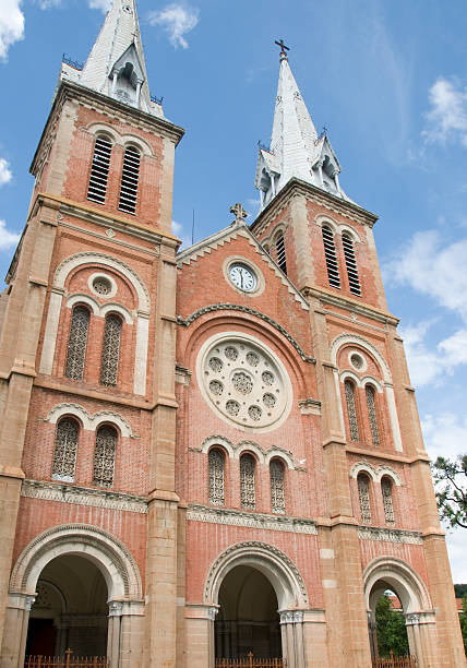 istock Notre Dame Cathedral (Notre Dame Cathedral) In HCMC, Vietnam 117580927