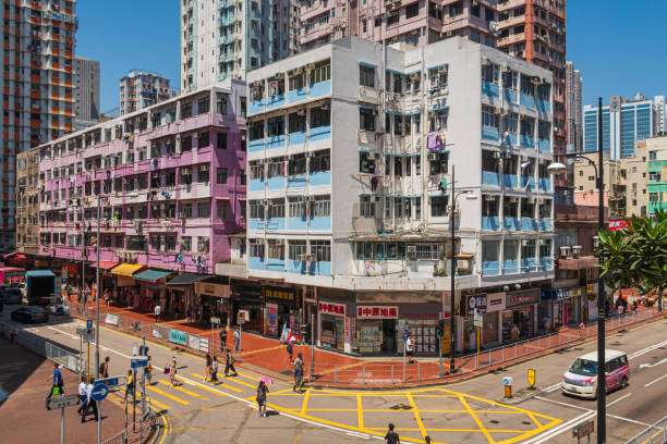 ツエンワン,香港 - crowd kowloon peninsula multi colored ストックフォトと画像