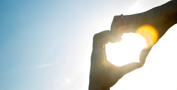istock Sign of Love 1175862297